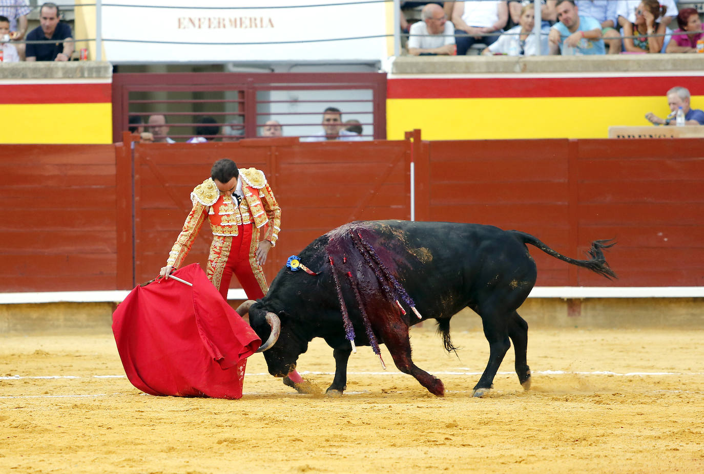 Fotos: Segunda de abono de la feria de Palencia