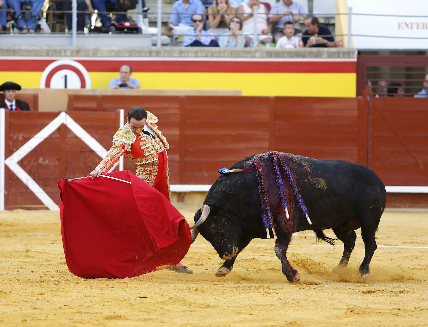 Fotos: Segunda de abono de la feria de Palencia