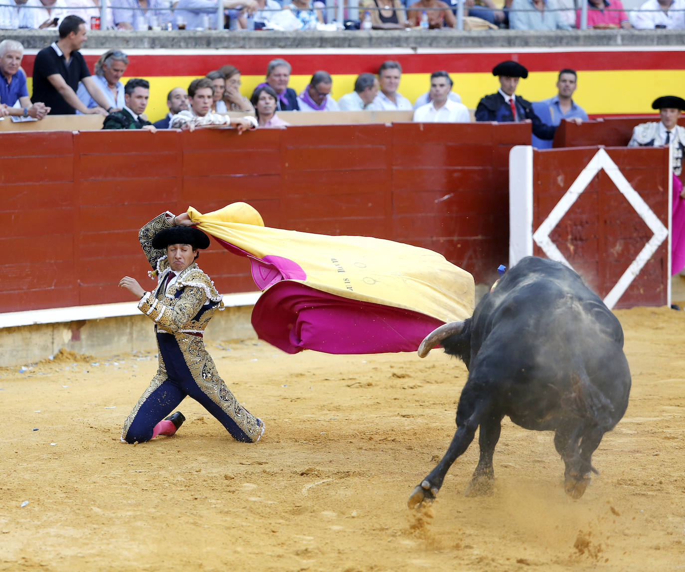 Fotos: Segunda de abono de la feria de Palencia