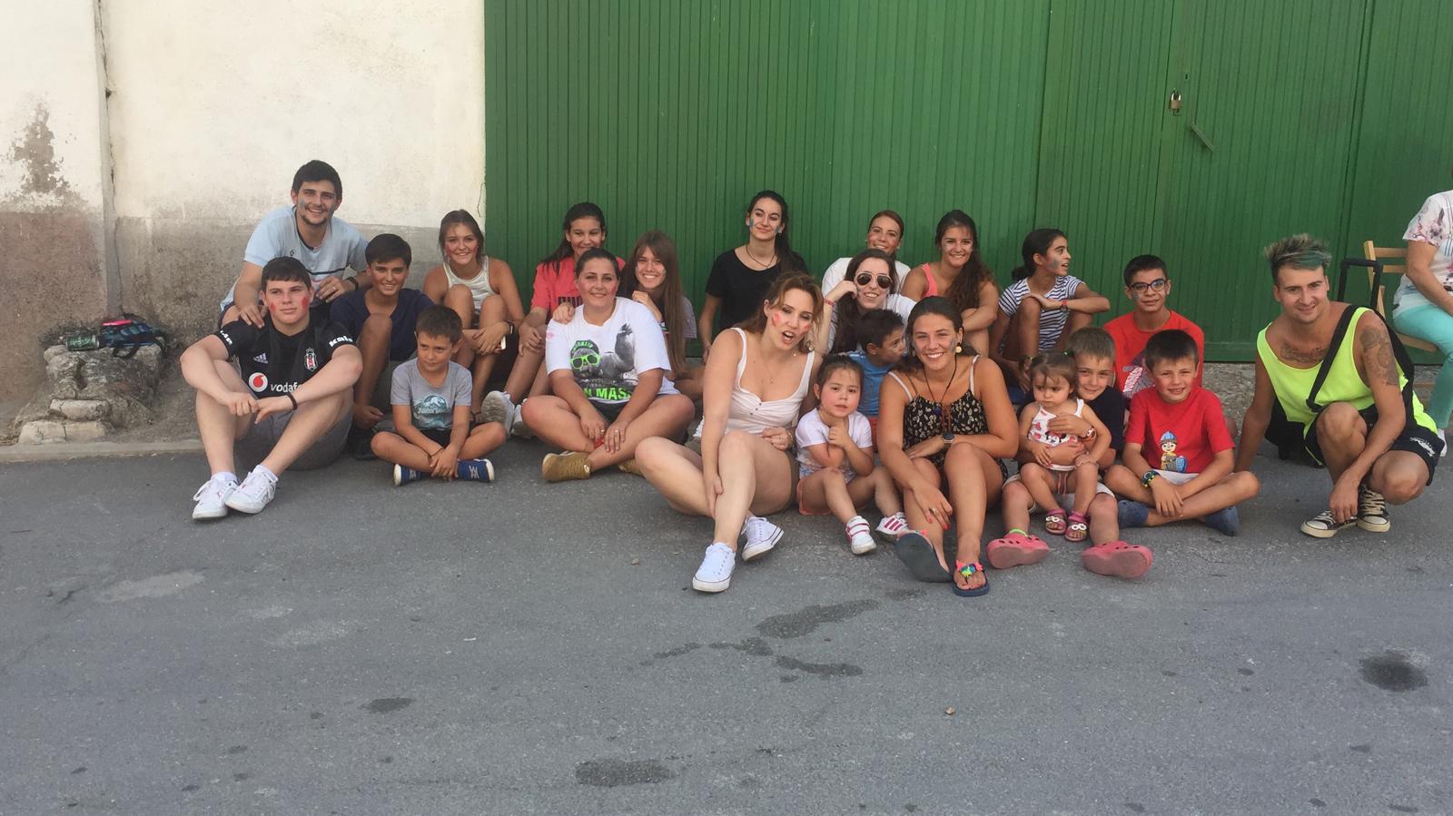 Participantes en una de las actividades organizadas durante las fiestas.