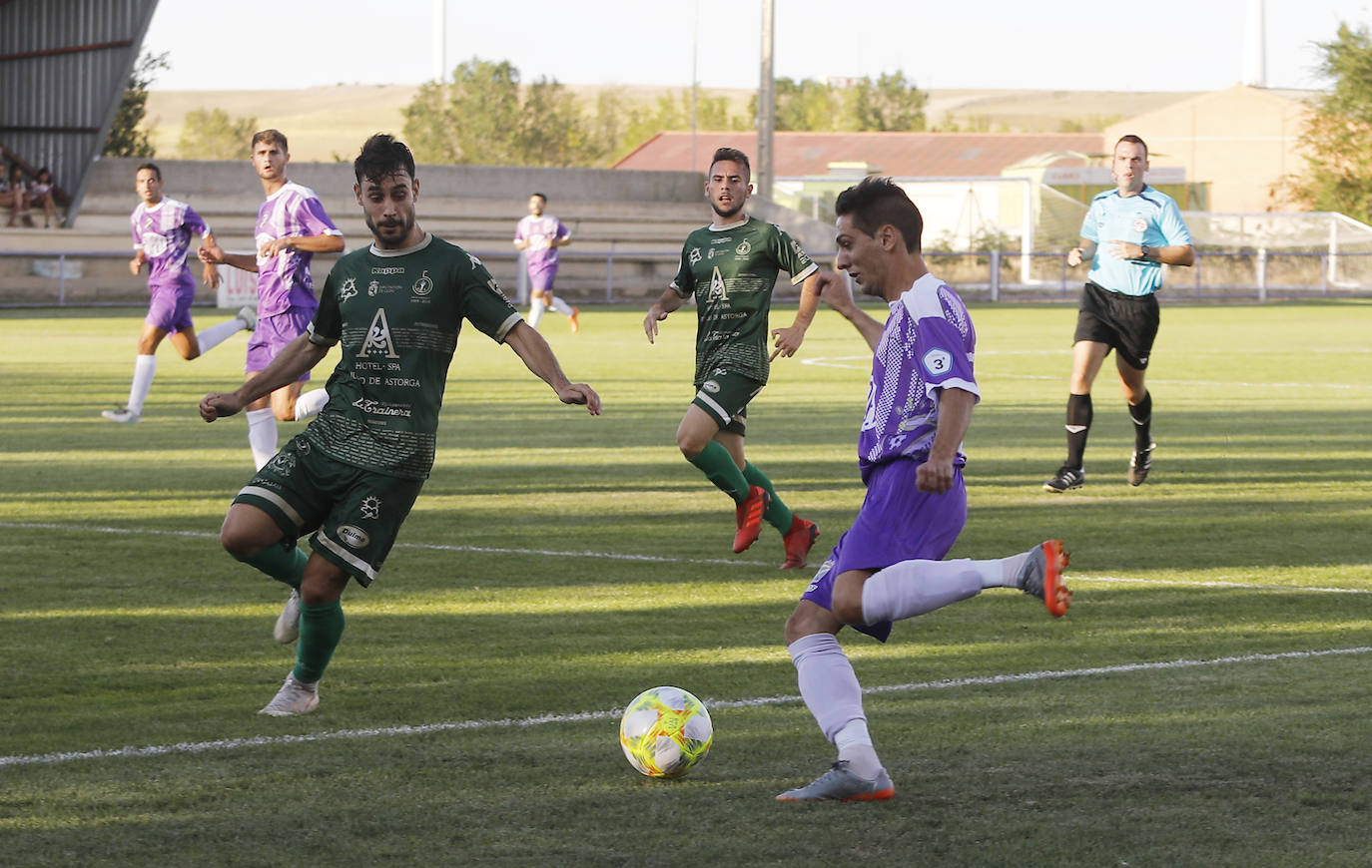 Fotos: C.D. Becerril 1 - 3 Atlético Astorga