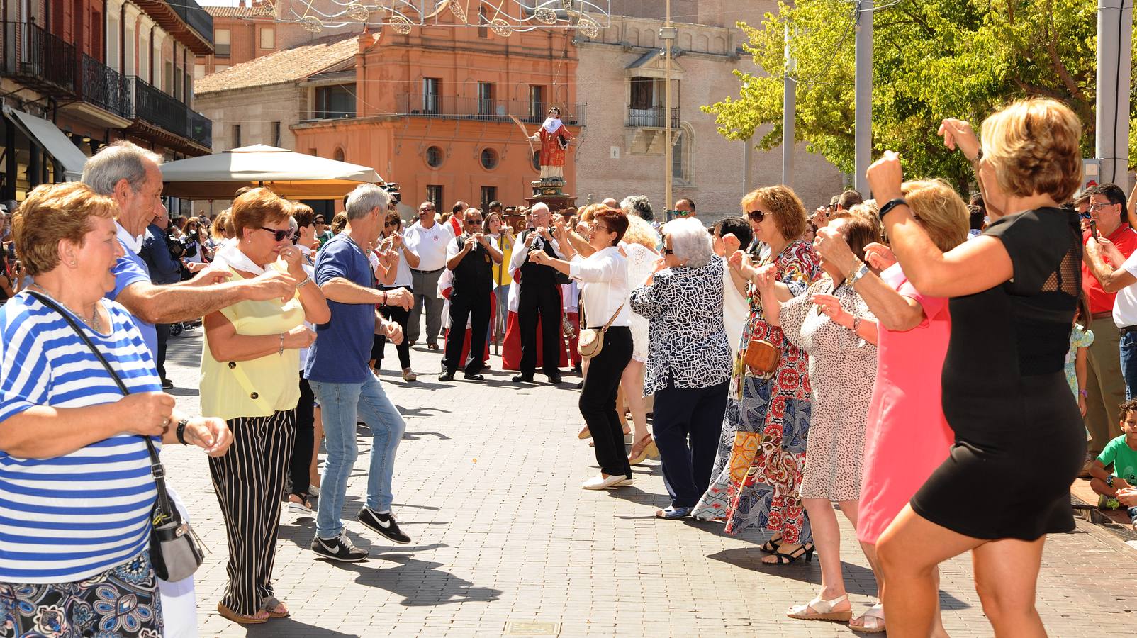 Fotos: Misa y procesión de San Antolín en Medina del Campo