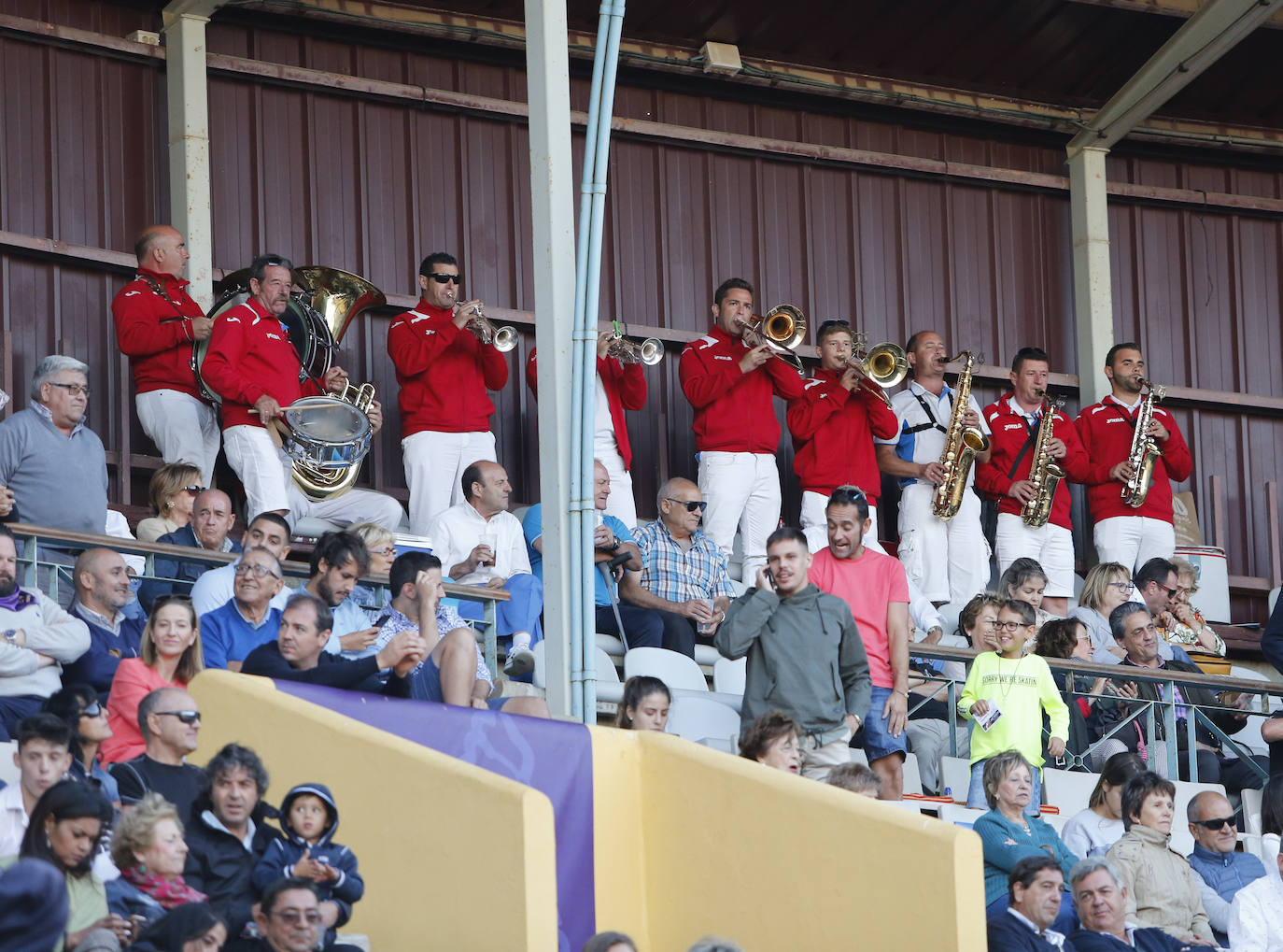 Fotos: Público en la última corrida de ferias