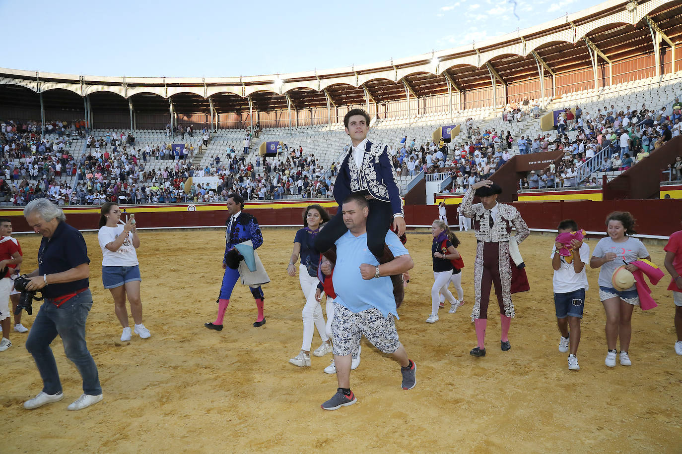 Fotos: Corrida de rejones en Palencia