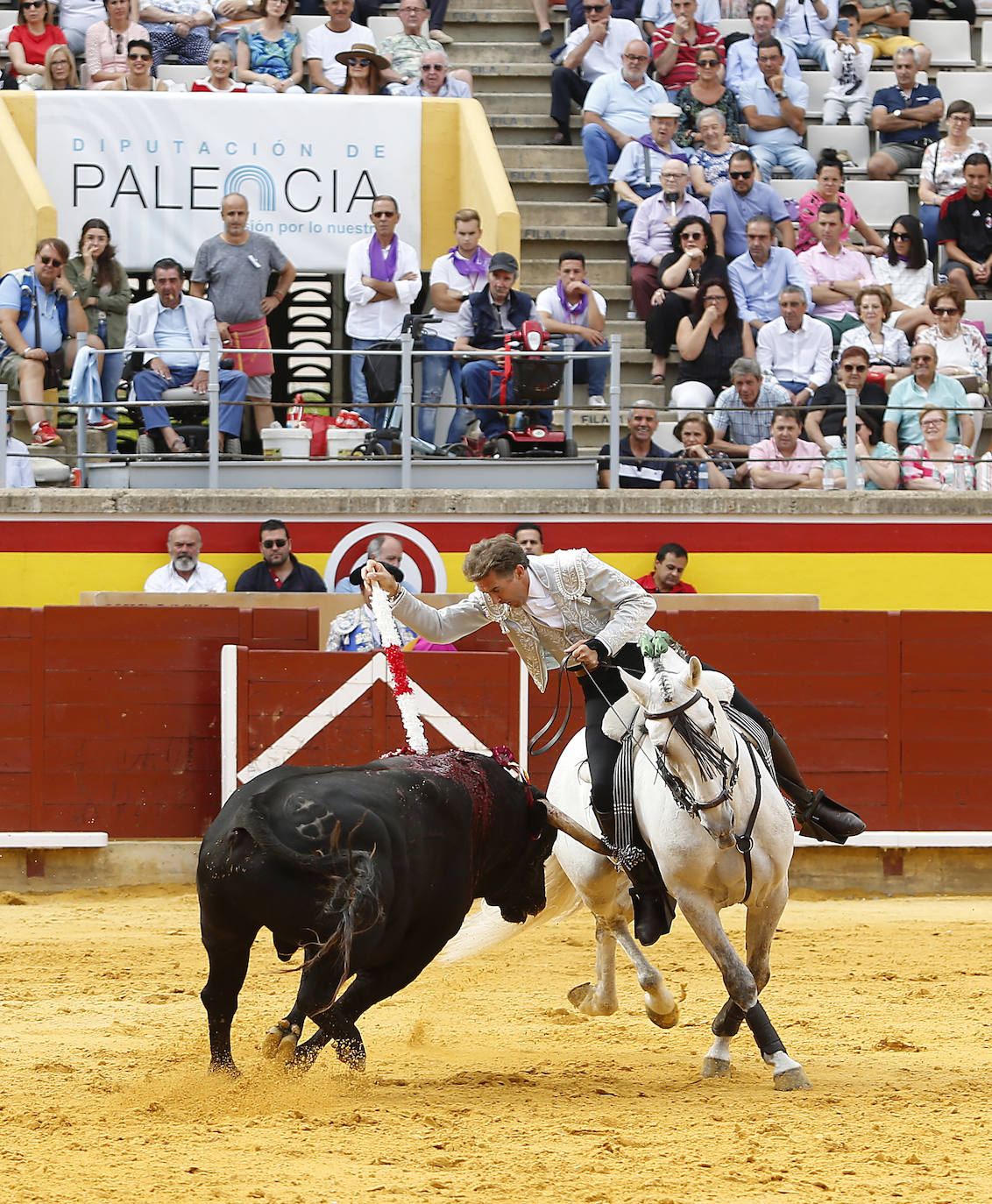 Fotos: Corrida de rejones en Palencia