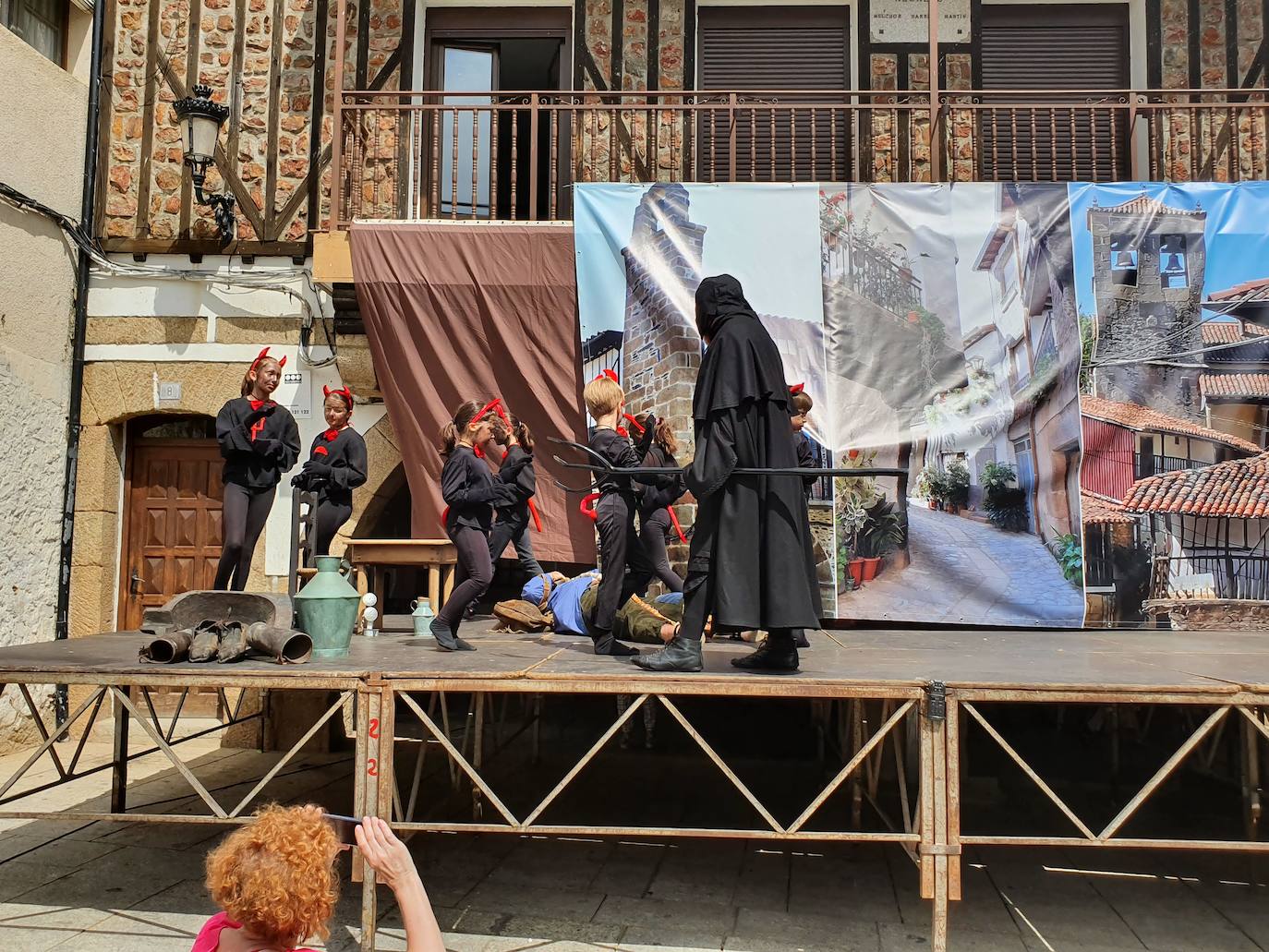 Fotos: Sotoserrano recupera la representación de la Loa