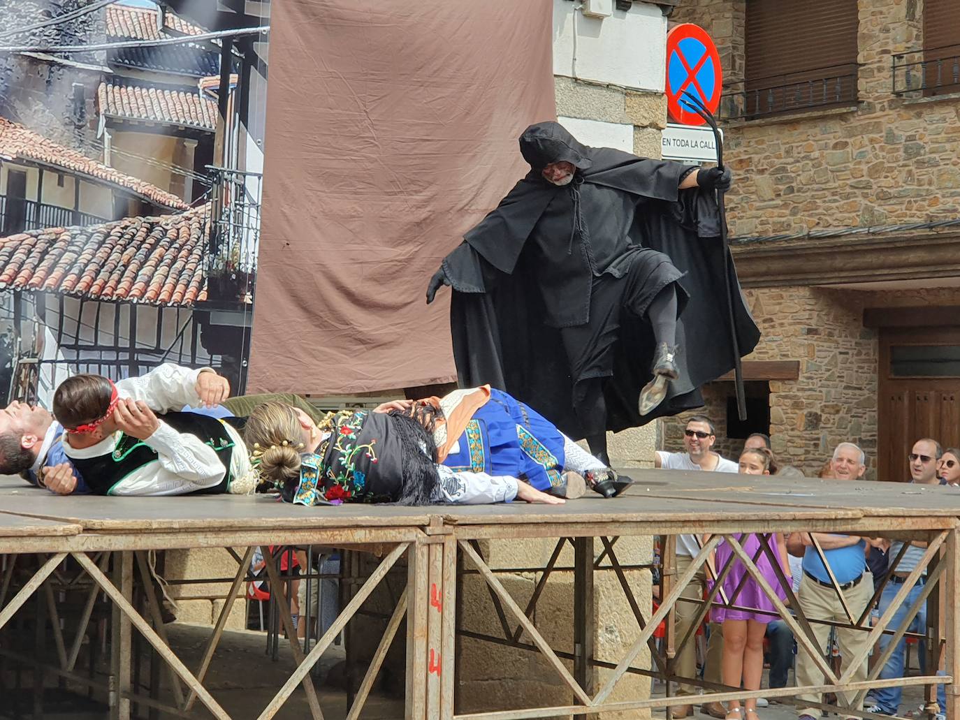 Fotos: Sotoserrano recupera la representación de la Loa