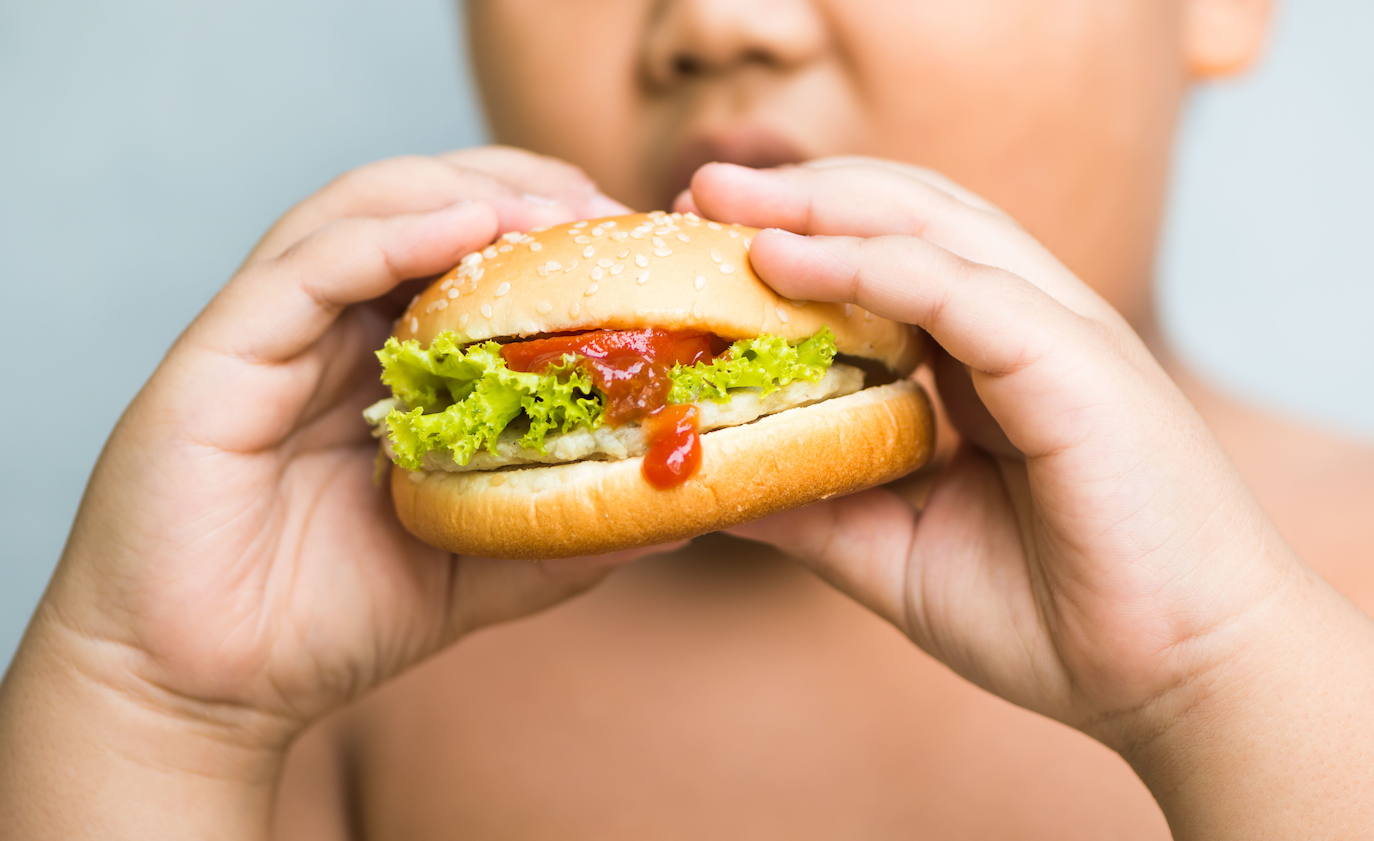 Un estudio alerta de que el 35% de los menores de 8 a 16 años tiene obesidad o sobrepeso