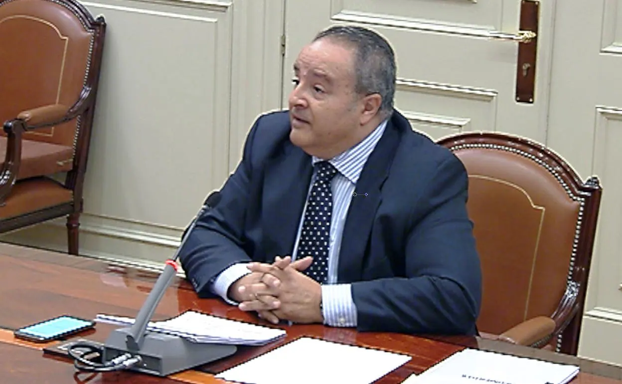 El magistrado Javier Carranza, durante la entrevista en el Consejo General del Poder Judicial. 
