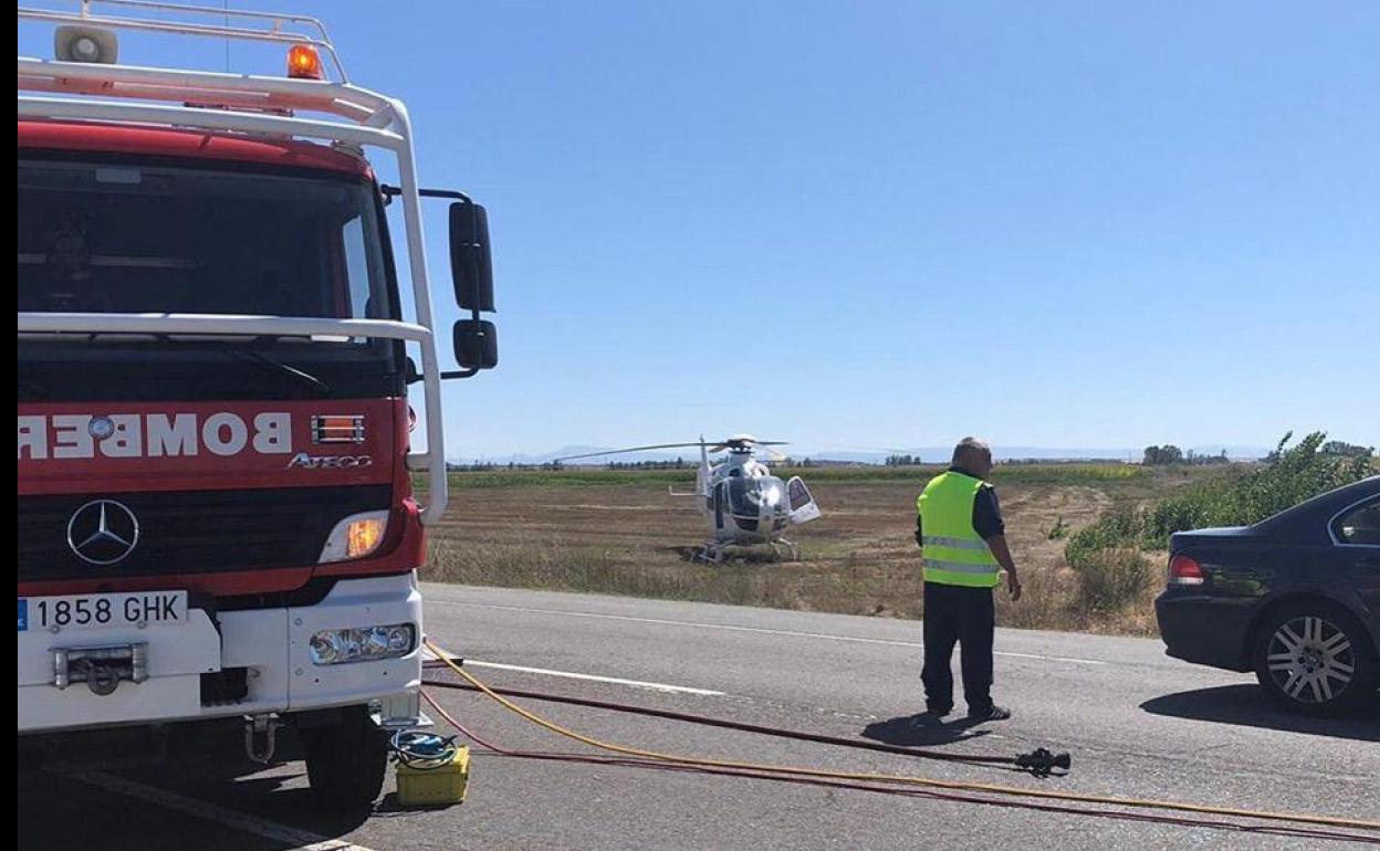Hasta el lugar de los hechos se trasladó un helicóptero medicalizado de Sacyl.