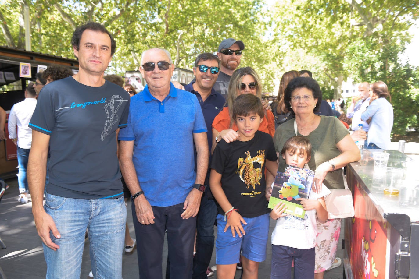 Fotos: Ambiente en las casetas de la feria de día