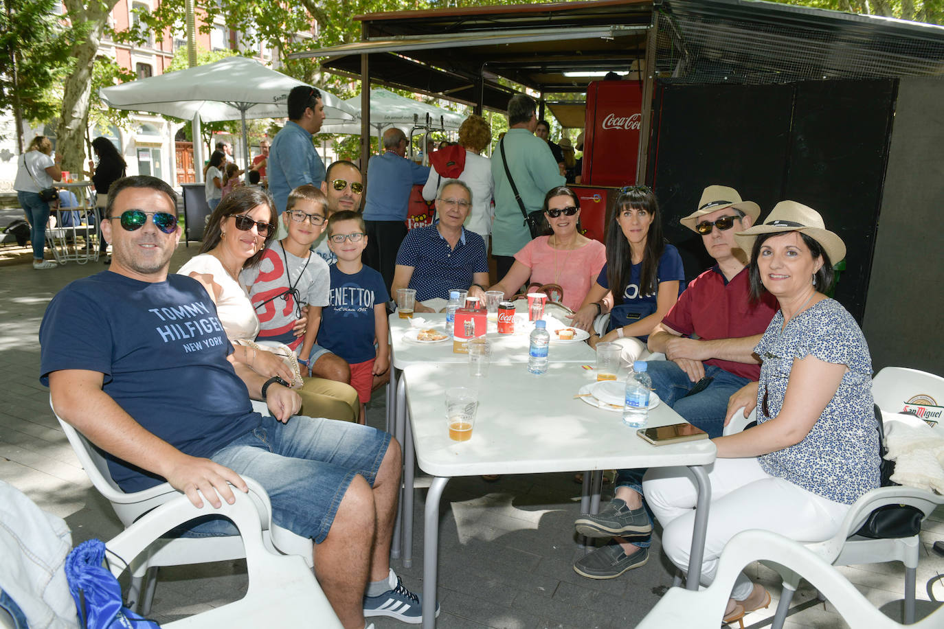 Fotos: Ambiente en las casetas de la feria de día