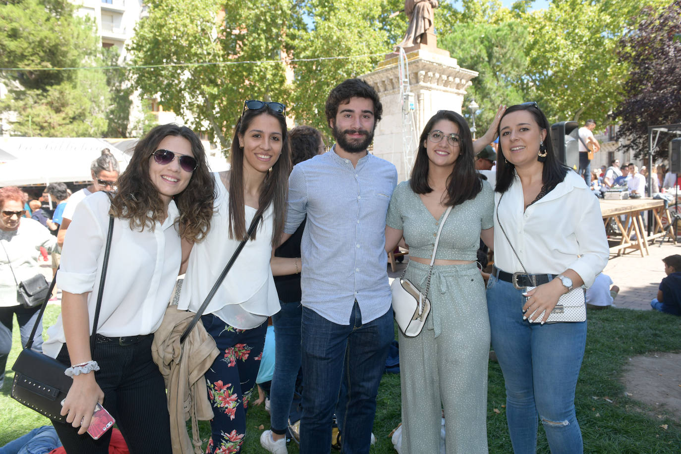 Fotos: Ambiente en las casetas de la feria de día