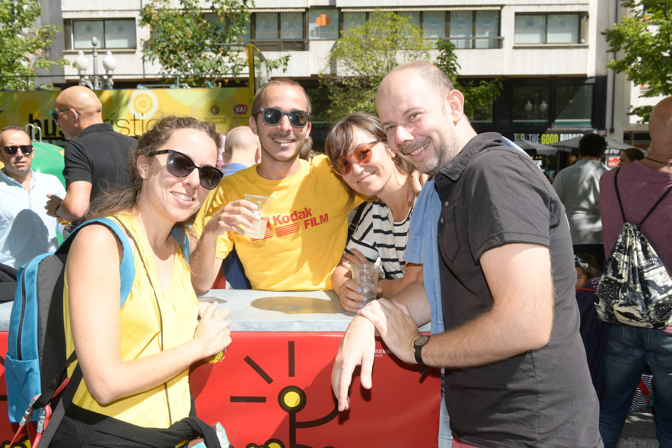 Fotos: Ambiente en las casetas de la feria de día