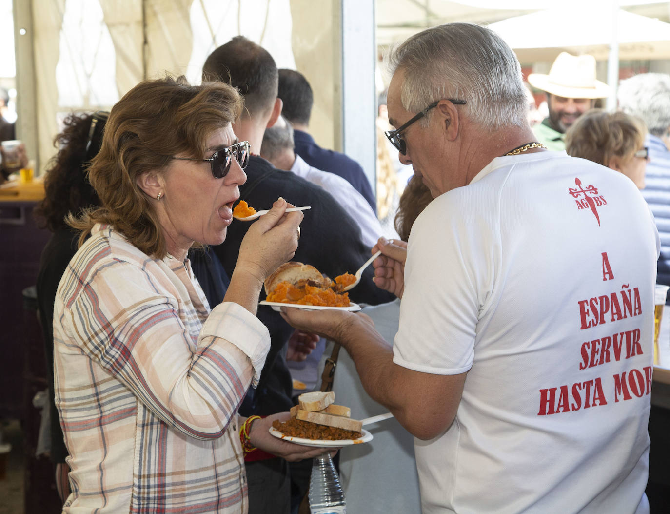 Fotos: Bocados y folclore de toda España en las casetas regionales