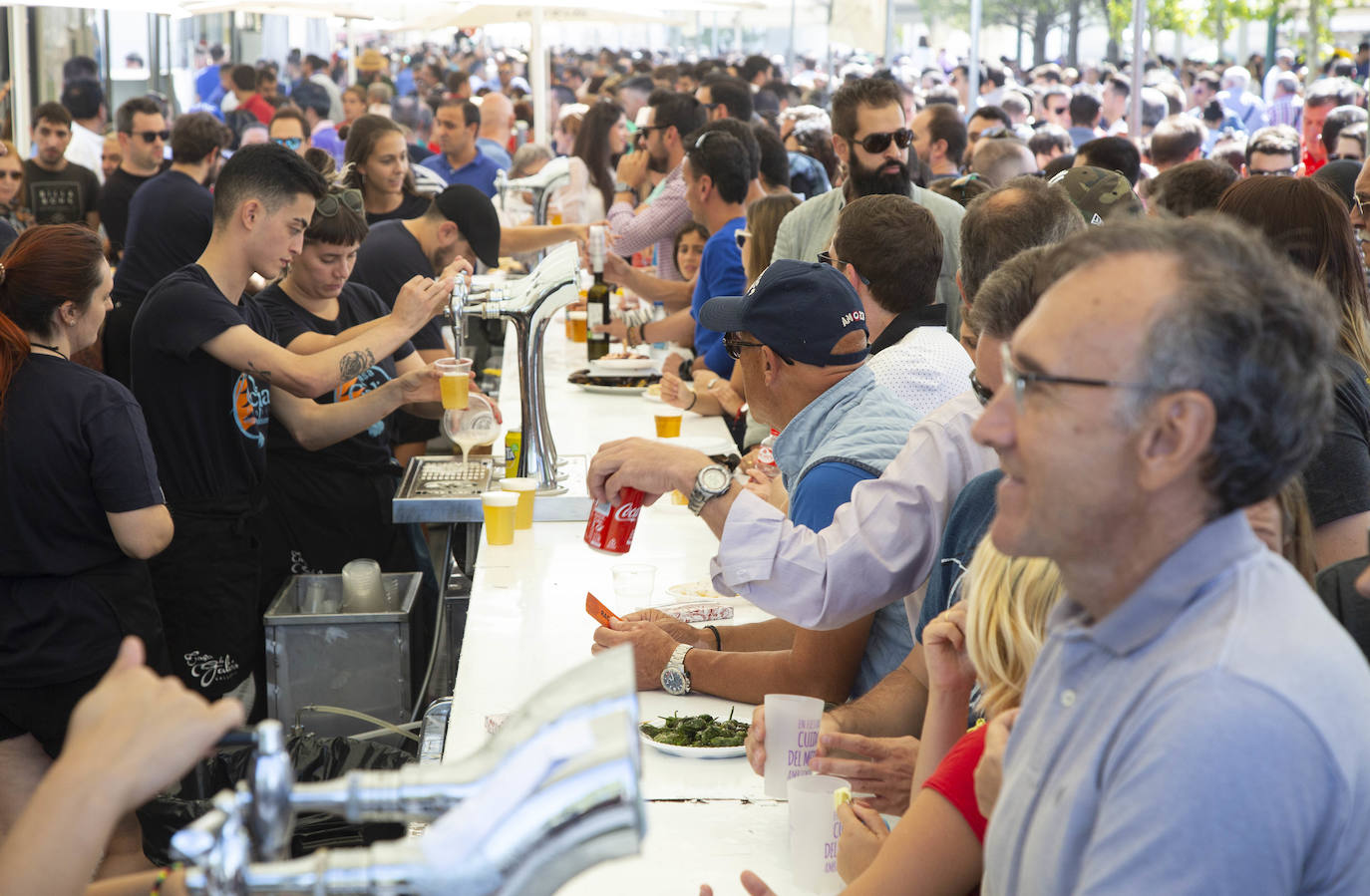 Fotos: Bocados y folclore de toda España en las casetas regionales