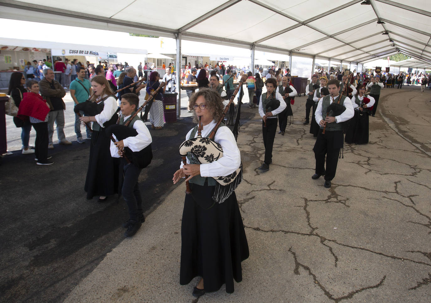 Fotos: Bocados y folclore de toda España en las casetas regionales