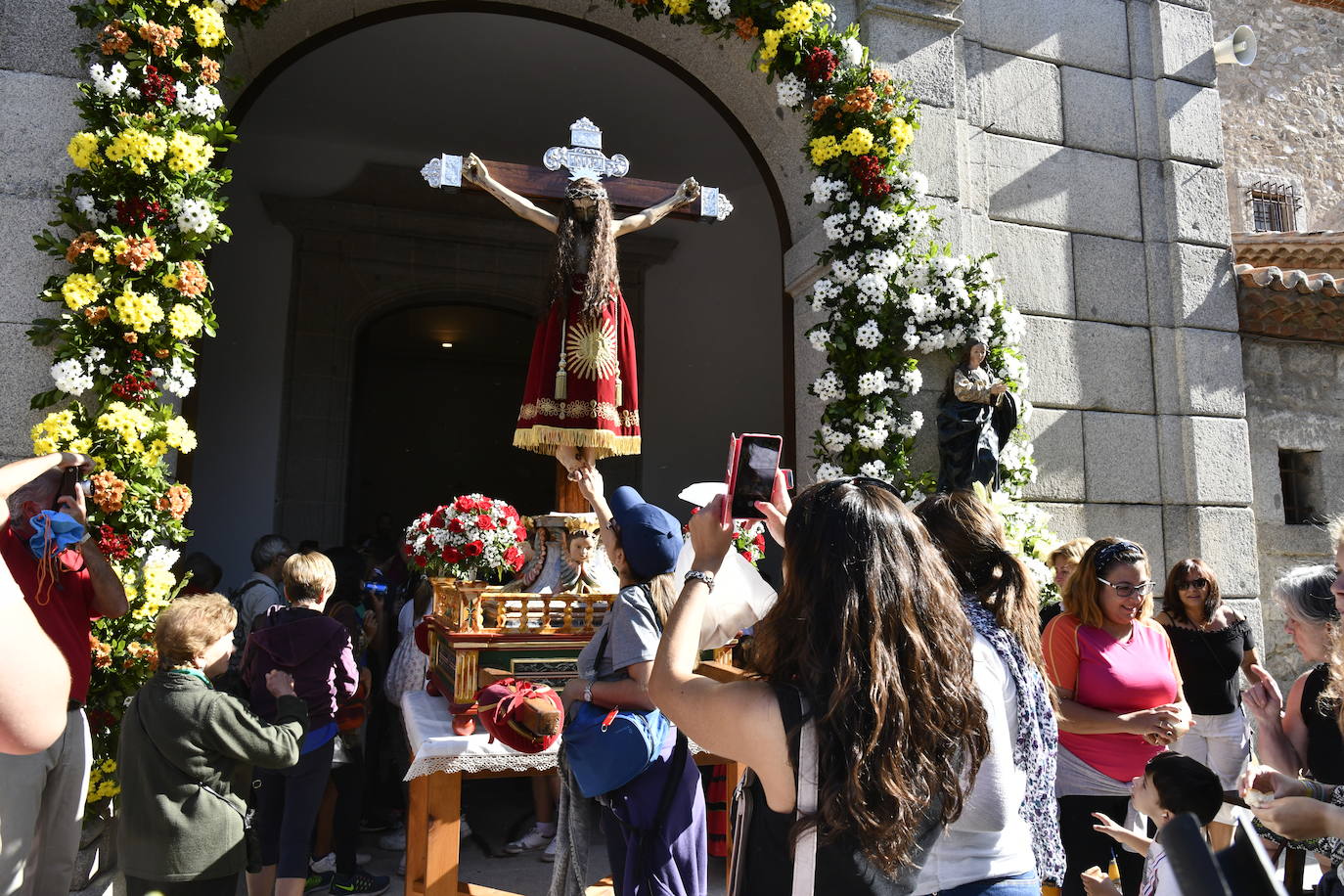 Fotos: Bajada del Cristo del Caloco en el Espinar