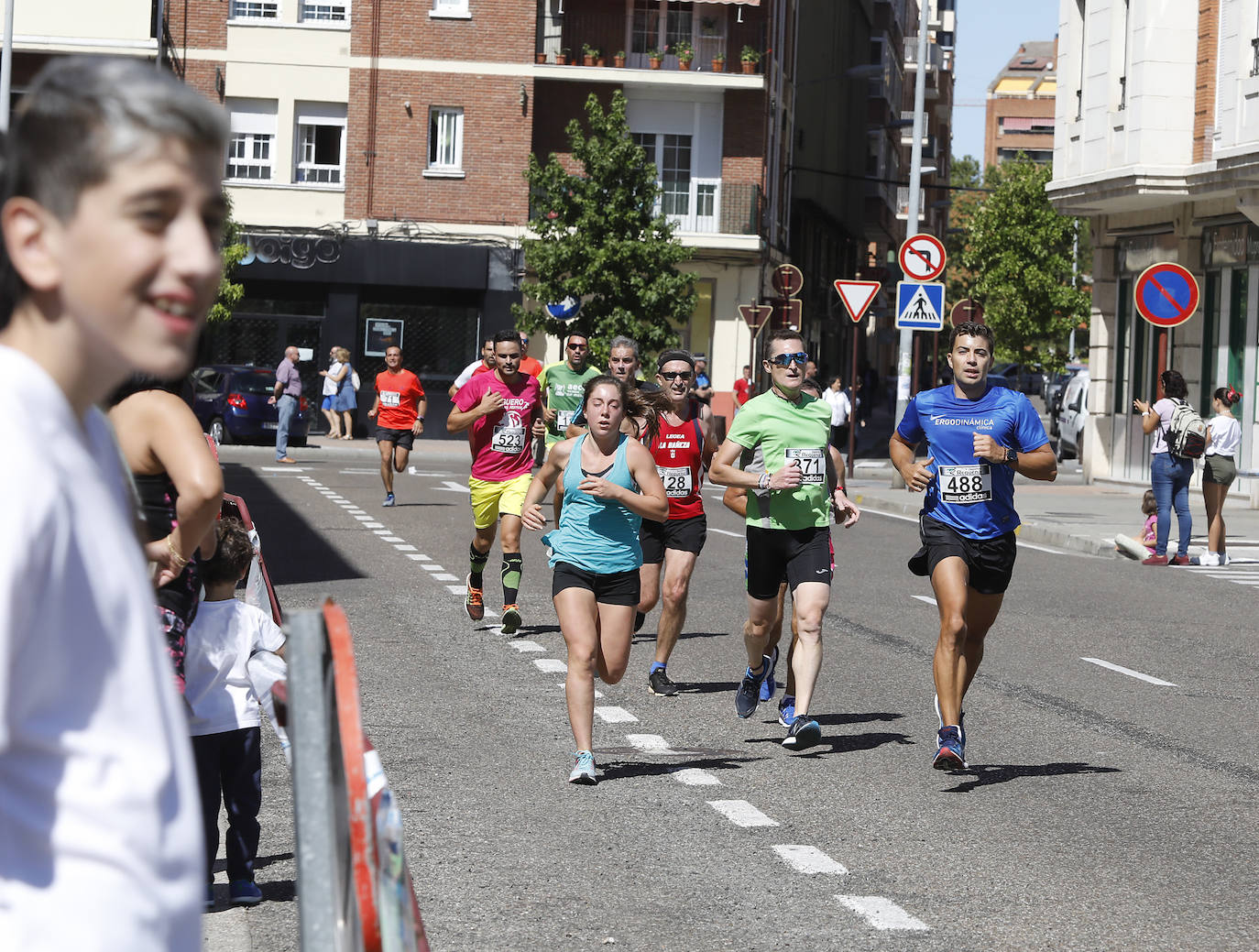Fotos: XIII Carrera Urbana Adidas PMD en Palencia