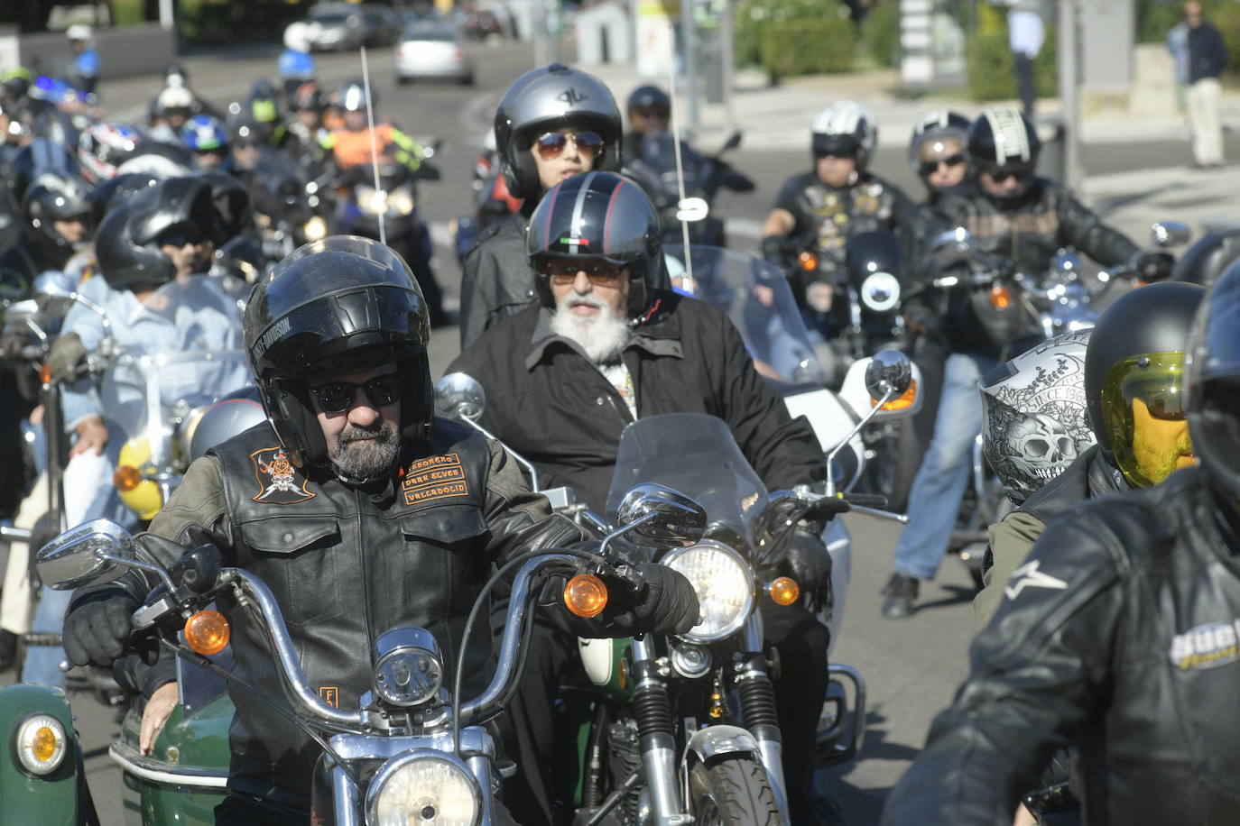 Fotos: Concentración de motos en la Cúpula del Milenio con motivo de las fiestas de Valladolid