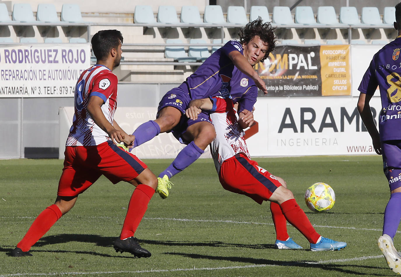 Fotos: Palencia Cristo Atlético 3 - 0 Atlético Bembibre