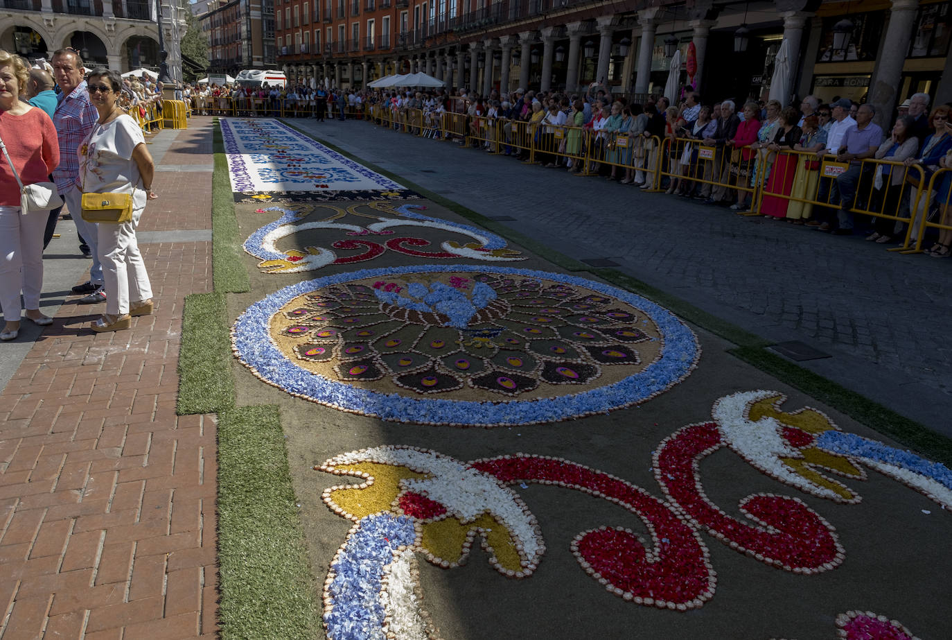 Fotos: Misa y procesión en honor a la Virgen de San Lorenzo