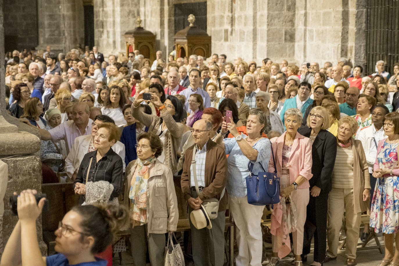 Fotos: Misa y procesión en honor a la Virgen de San Lorenzo