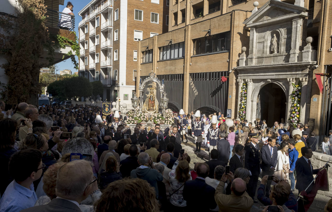 Fotos: Misa y procesión en honor a la Virgen de San Lorenzo
