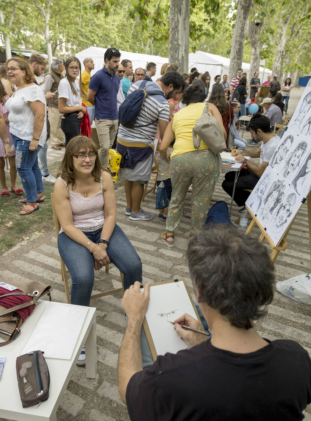 Fotos: Caricaturistas en la Acera de Recoletos