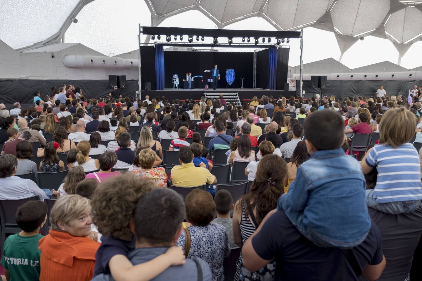 Fotos: Magia en la Cúpula del Milenio de Valladolid
