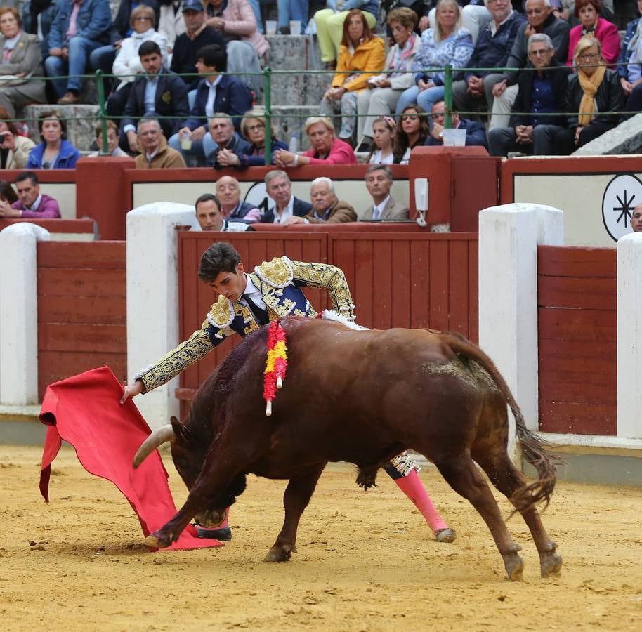 Con toros de la ganadería Torrealba para Marcos, Antonio Grande y Fernando Plaza