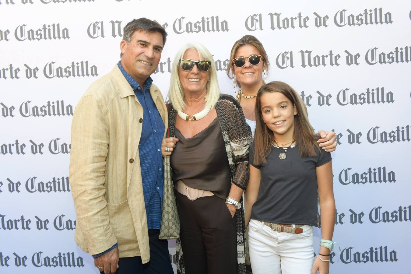 Mino Moral (TVE), María Luisa Sicilia, Nuria de la Fuente (Il Trastevere y El Burrito Pepe) y Carlota García.