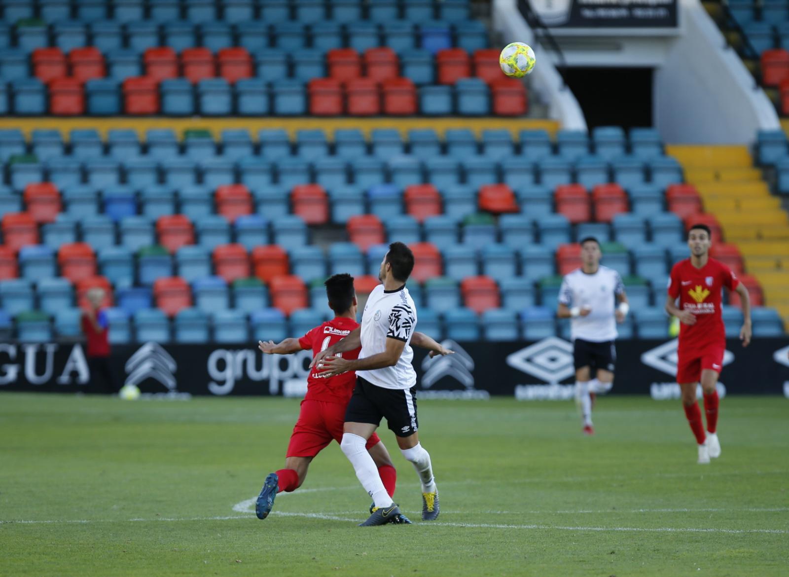 Fotos: Derbi entre el Salamanca CF UDS B y la UD Santa Marta