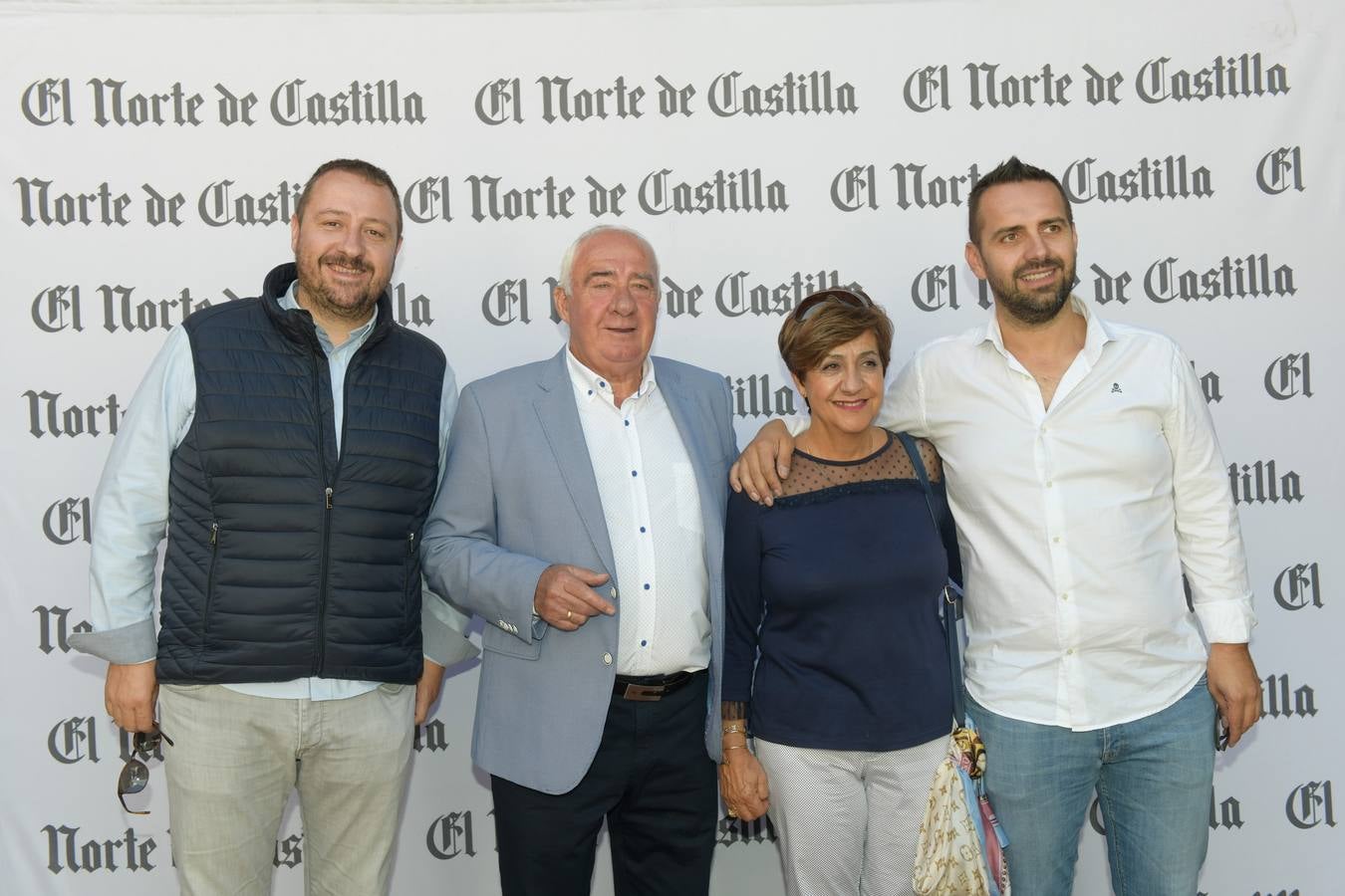 Un día más la caseta que El Norte de Castilla tiene ubicada en la terraza del Hotel Meliá Recoletos de Valladolid ha congregado a decenas de personalidades del mundo de la política, las empresas y el deporte tanto vallisoletano como de Castilla y León