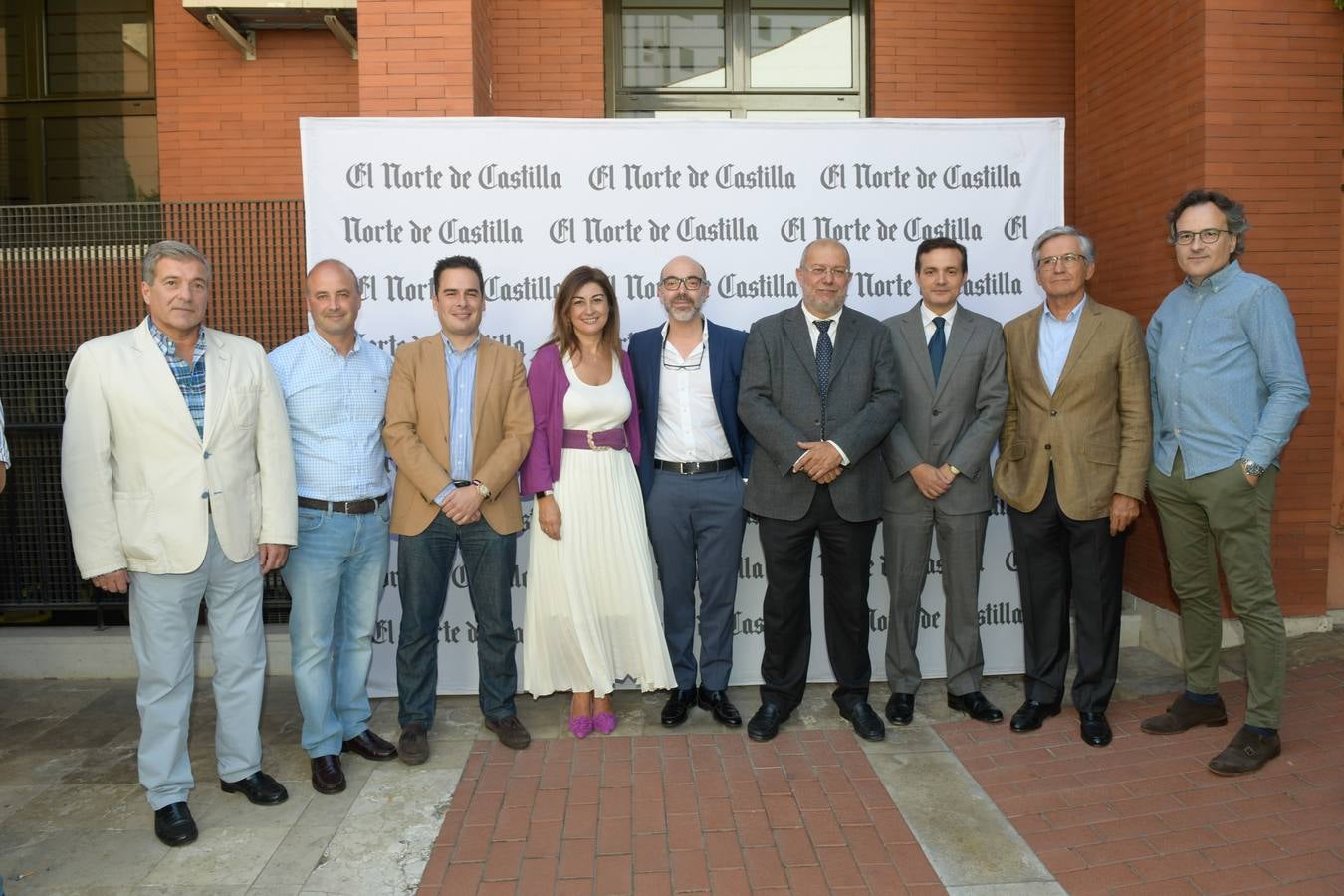 Un día más la caseta que El Norte de Castilla tiene ubicada en la terraza del Hotel Meliá Recoletos de Valladolid ha congregado a decenas de personalidades del mundo de la política, las empresas y el deporte tanto vallisoletano como de Castilla y León