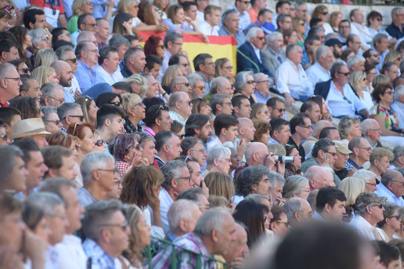 Con toros de la ganadería de Garcigrande, para Ponce, El Juli y Pablo Aguado