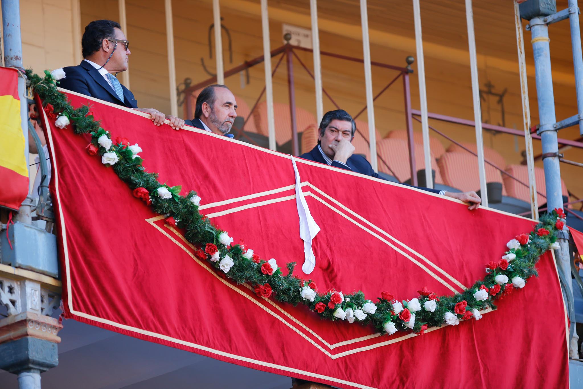 Fotos: Corrida de toros con los salmantinos López Chaves, Damián Castaño y Alejandro Marcos