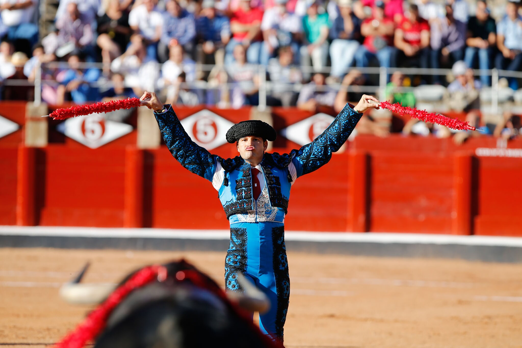 Fotos: Corrida de toros con los salmantinos López Chaves, Damián Castaño y Alejandro Marcos