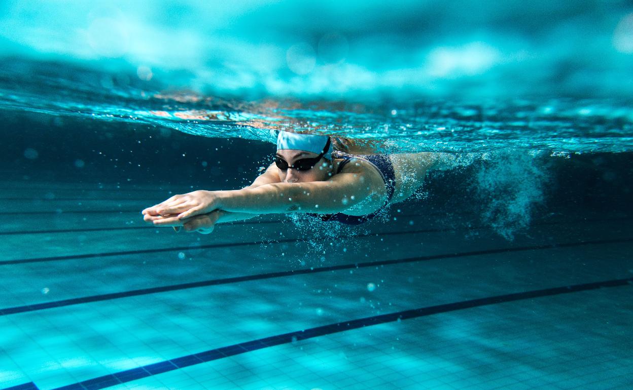 Descalifican a una nadadora en Estados Unidos por considerar su bañador demasiado ajustado