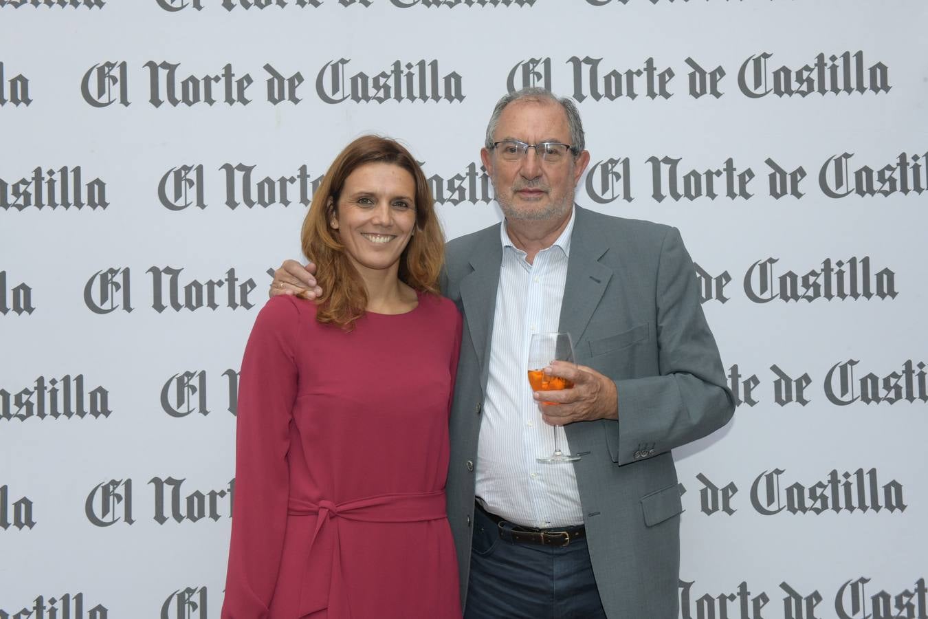 Sonia Andrino (El Norte) y Jesús Quijano (colaborador de El Norte).
