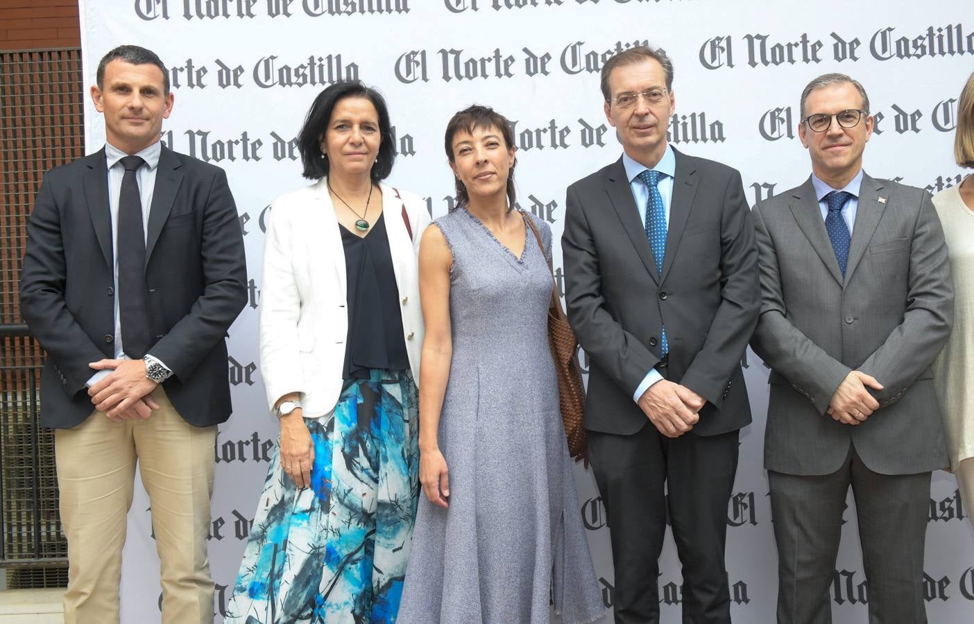 David Martín (viceconsejero de Empleo y Diálogo Social), María Jesús Caballero (directora general de Economía Social y Autónomos), Milagros Sigüenza (gerente del Servicio Público de Empleo), Germán Barrios (consejero de Empleo) y Mariano Veganzones (secretario del Consejo Económico y Social).