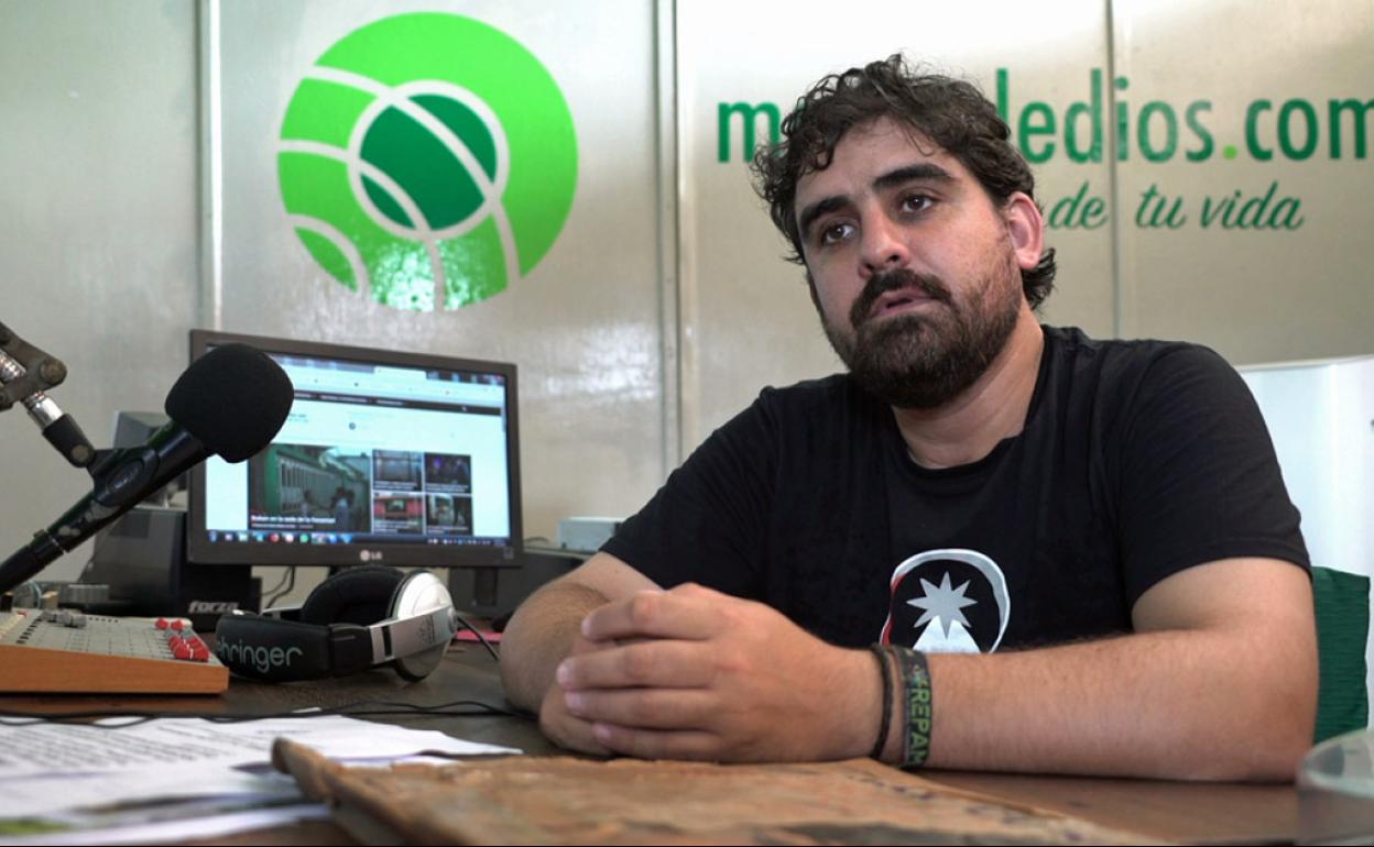 César González dirige Radio Madre de Dios desde hace tres años