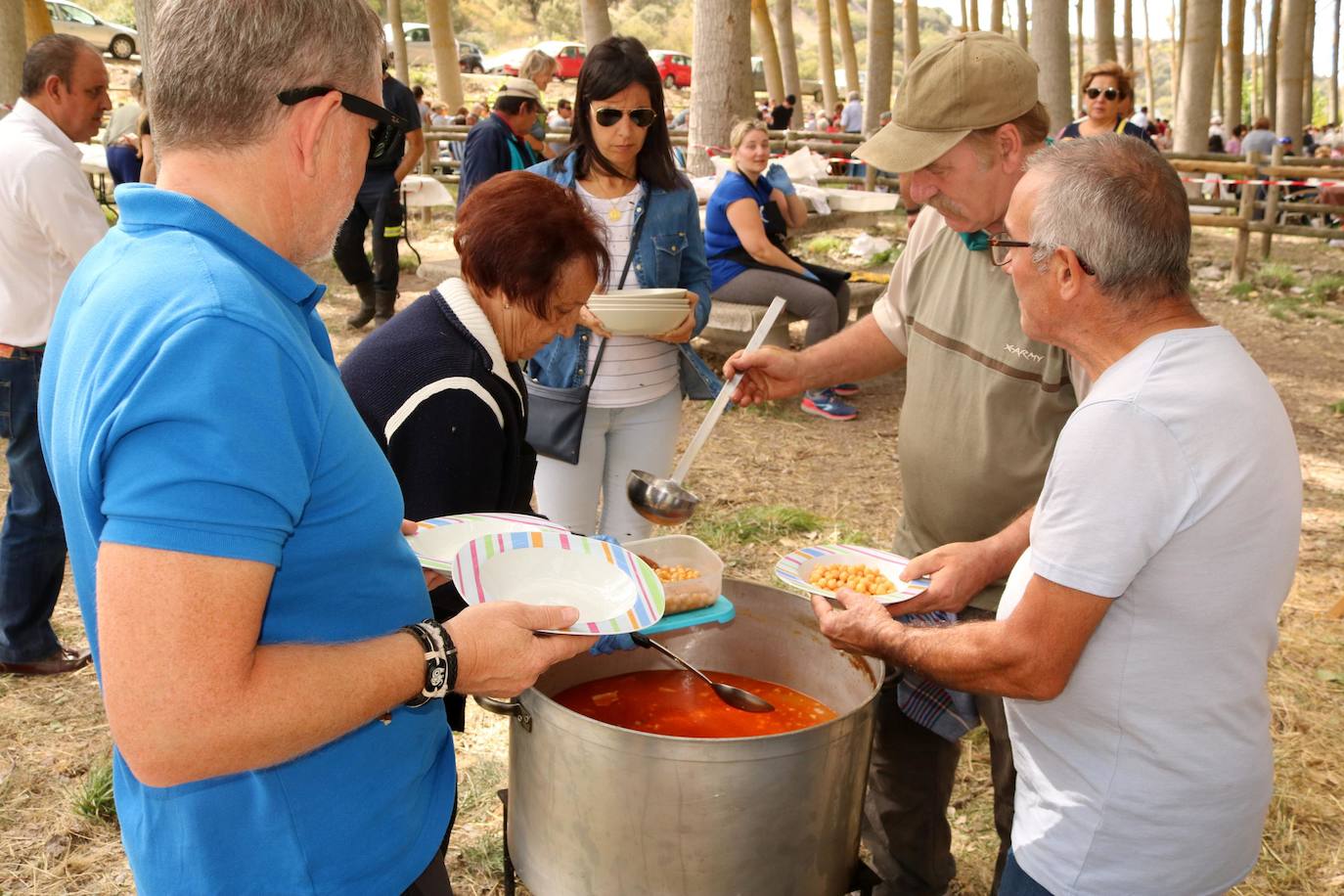 Degustación de cocido en recuerdo a los montaneros.