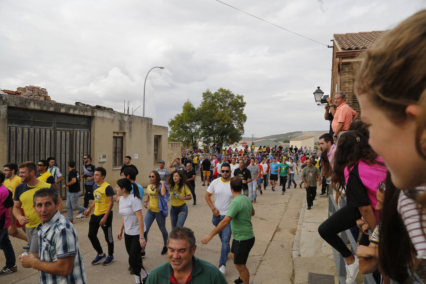 Fotos: Toro de pueblo en Astudillo