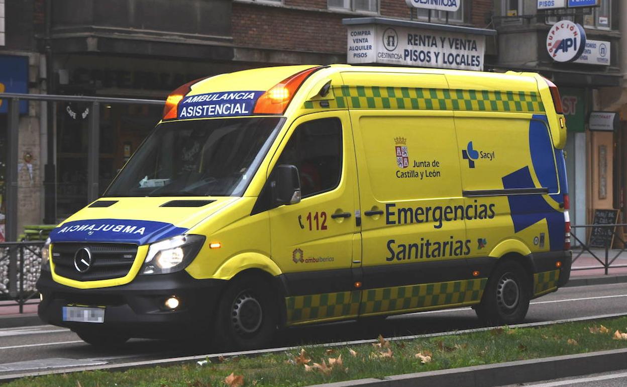 Ambulancia del Servicio de Emergencias del 112 de Valladolid. 