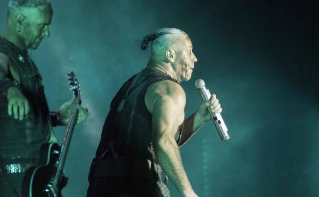 El cantante alemán Till Lindemann, líder de la banda Rammstein