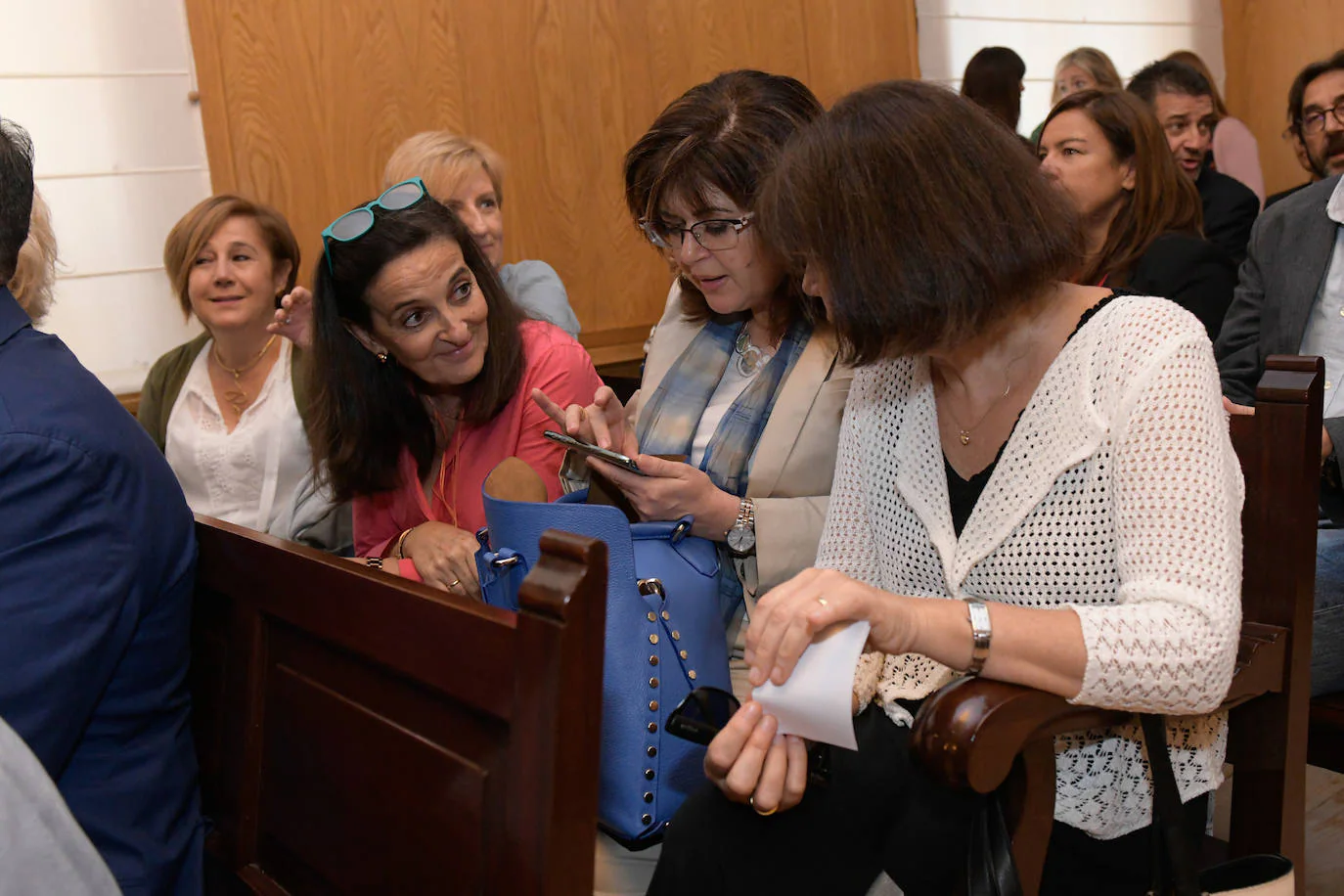 El nuevo presidente de la Audiencia Provincial de Valladolid, Javier Carranza, ha tomado posesión de su cargo este viernes mediante el juramento ante la Sala de Gobierno del Tribunal Superior de Justicia de Castilla y León