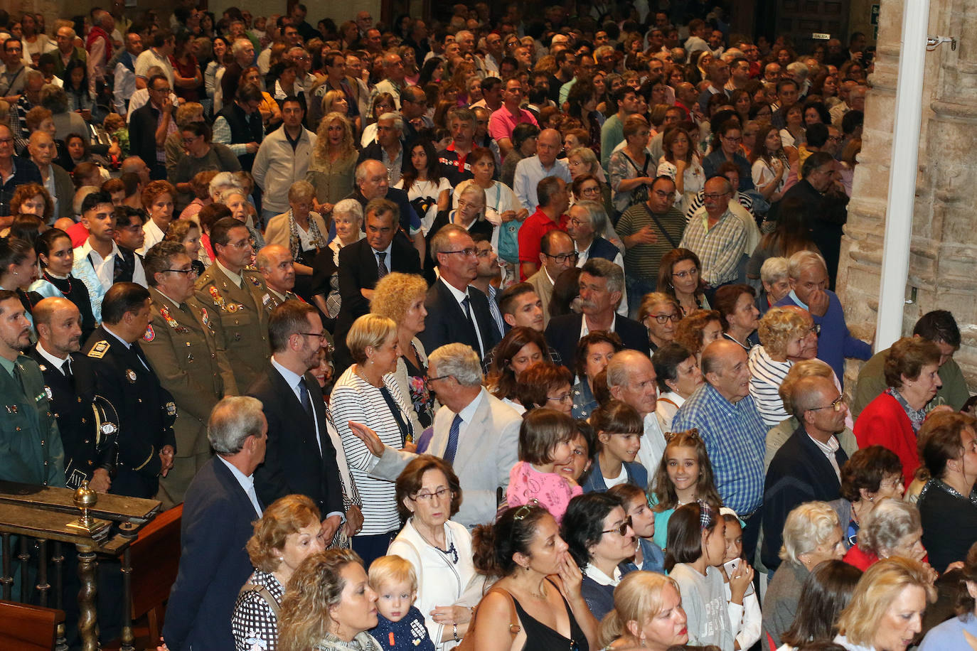 Fotos: La Virgen de la Fuencisla ya está en la Catedral