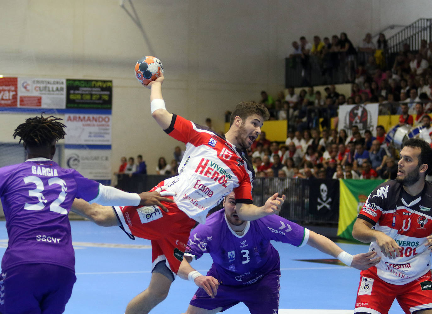 Partido entre el Balonmano Nava y el Guadalajara ANTONIO DE TORRE