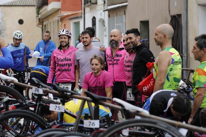 Fotos: Un centenar de atletas desafían a la lluvia en Valbuena de Duero (1/2)